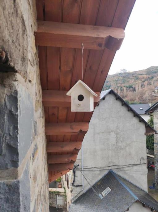 Latitud 42 - Tucasaenlospirineos إسكارييا المظهر الخارجي الصورة