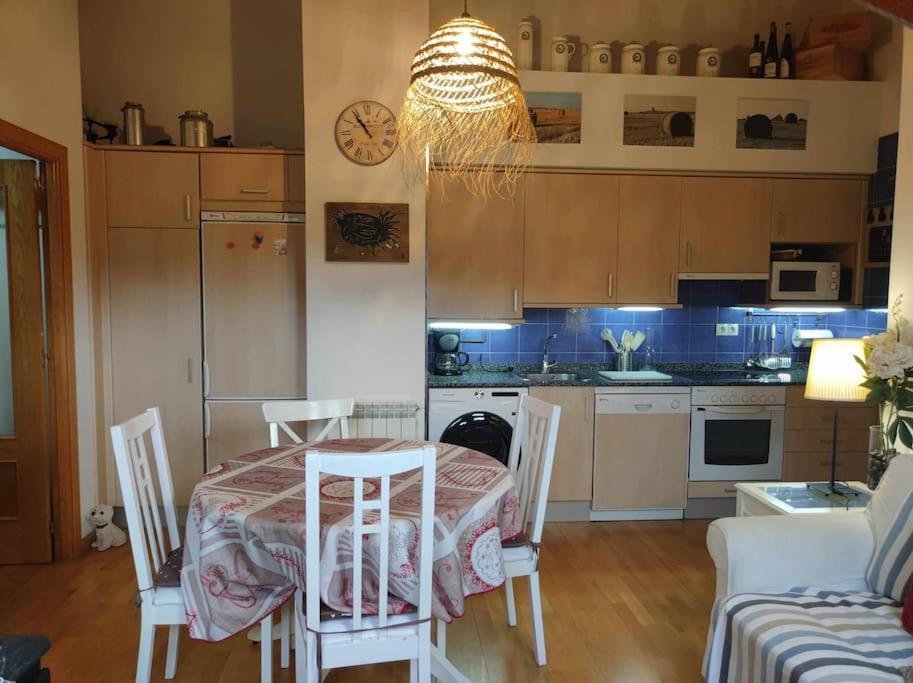 Latitud 42 - Tucasaenlospirineos إسكارييا المظهر الخارجي الصورة